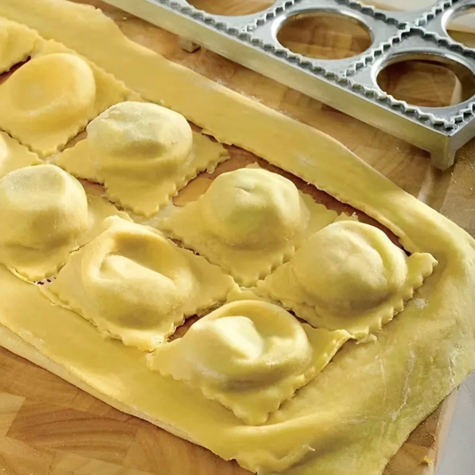 Dumpling Mold 12 Holes Ravioli – Kitchen Q recenzja i cena